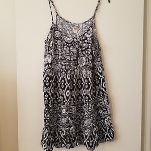 Mossimo Supply Co. black & white tiered dress